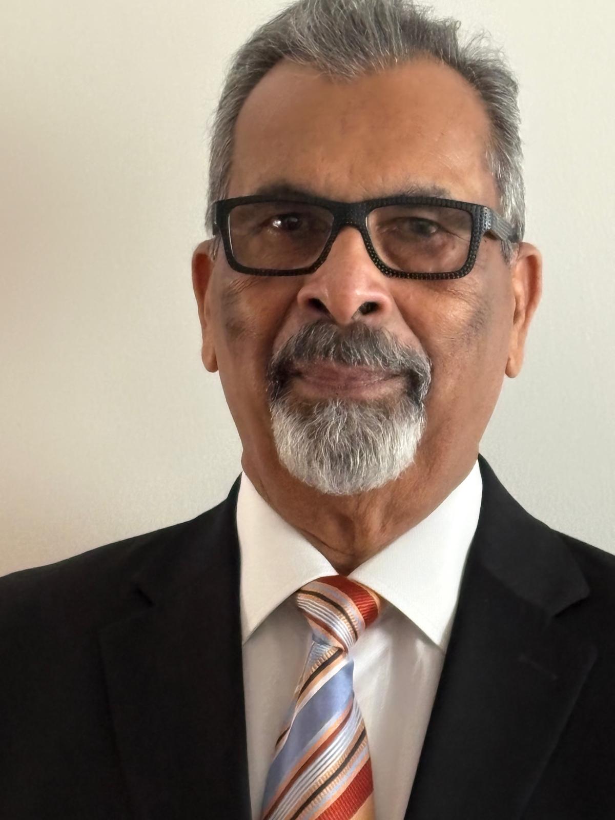 Photo of Mr. Samuel Thomas